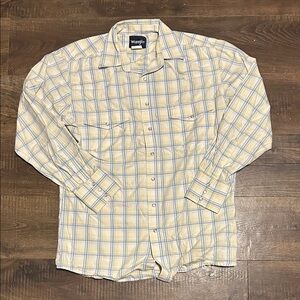 Wrangler Men's Yellow and Blue Plaid Button Down Shirt